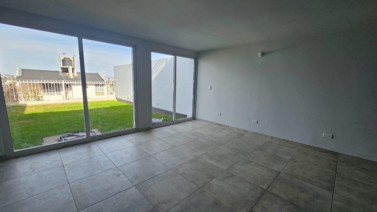Vendo Dúplex 2 dormitorios de Categoria Superior - Barrio Parque Chacabuco