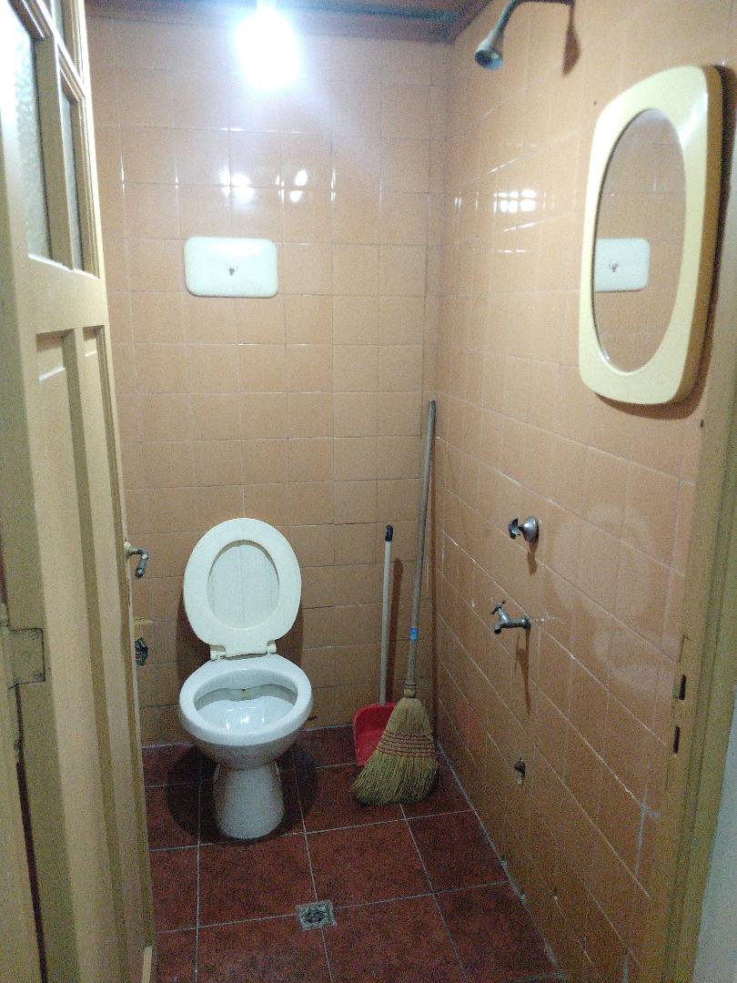 CASONA EN PLANTA BAJA - 8 HABITACIONES