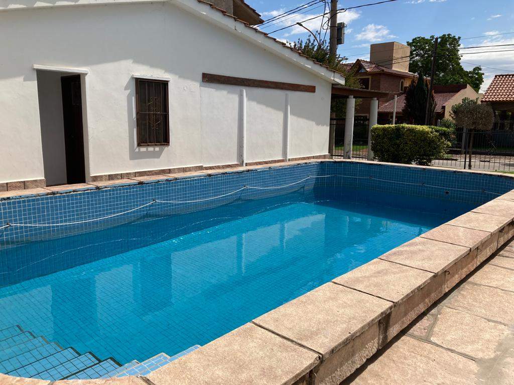 SE VENDE CASA PH EN SANTA RITA VILLA CARLOS PAZ