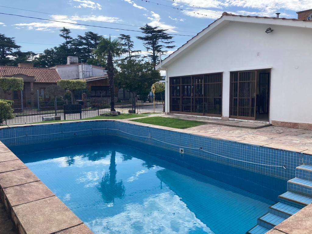 SE VENDE CASA PH EN SANTA RITA VILLA CARLOS PAZ