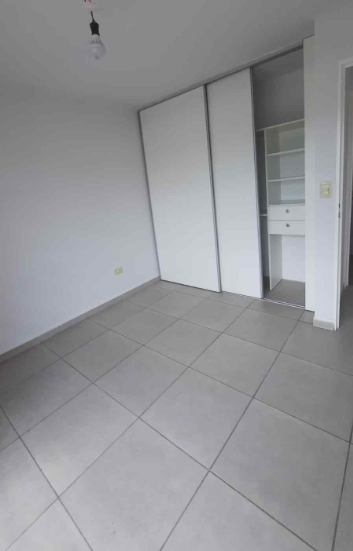 Departamento 1 dormitorio con balcón. Barrio San Martin
