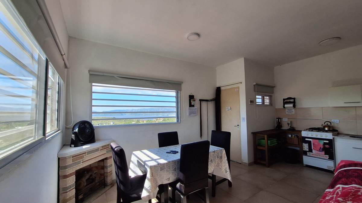 SE VENDEN 2 DEPARTAMENTOS CON VISTA AL LAGO - BARRIO VISTAS DEL LAGO - CARLOS PAZ