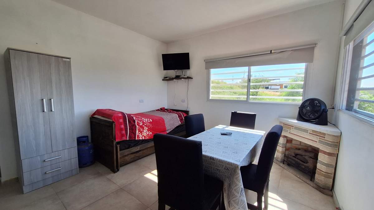 SE VENDEN 2 DEPARTAMENTOS CON VISTA AL LAGO - BARRIO VISTAS DEL LAGO - CARLOS PAZ