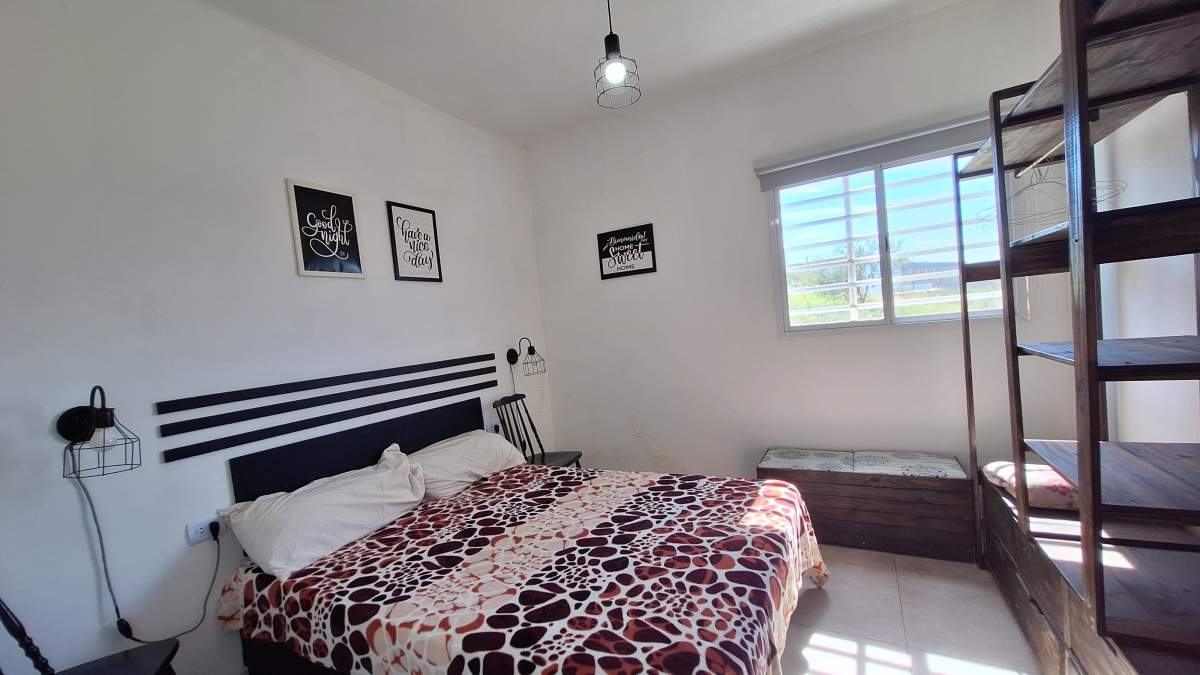 SE VENDEN 2 DEPARTAMENTOS CON VISTA AL LAGO - BARRIO VISTAS DEL LAGO - CARLOS PAZ