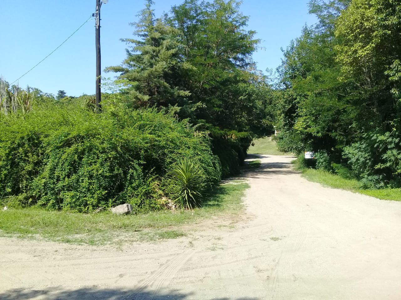VENDO LOTES EN AGUA DE ORO-ESCRITURA