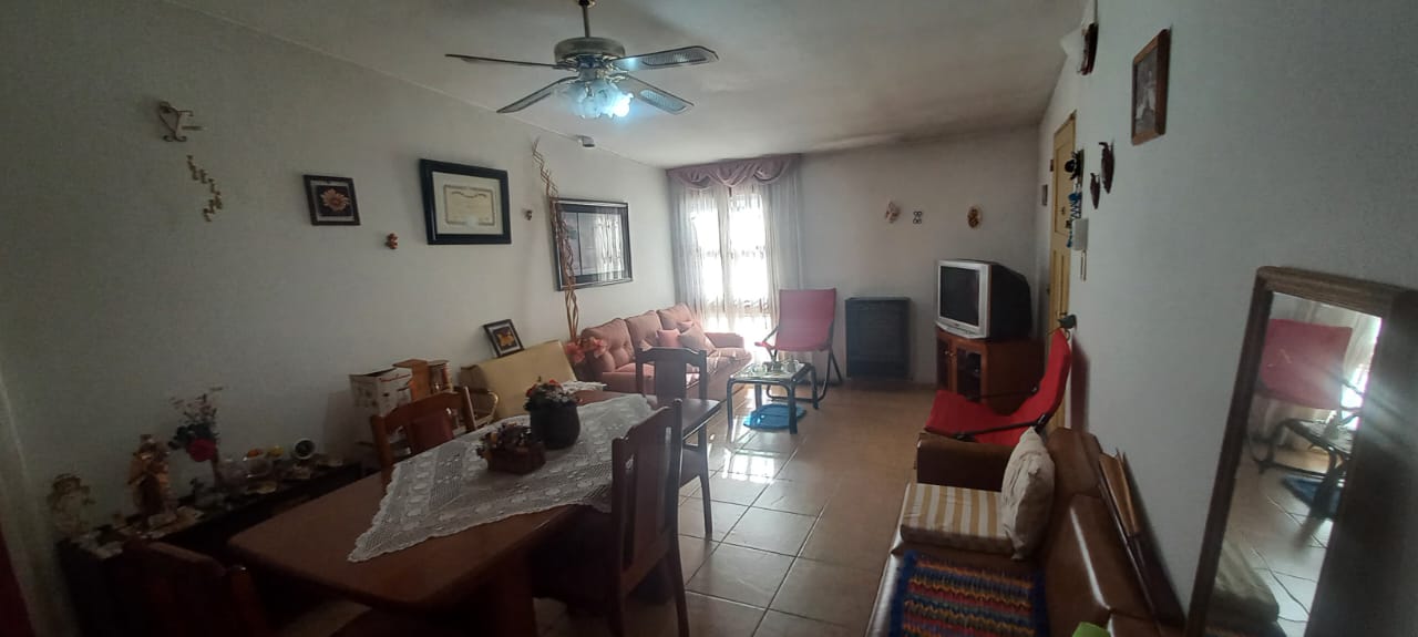 CHEMES Inversiones VENDE: Hermosa propiedad en barrio Don Bosco