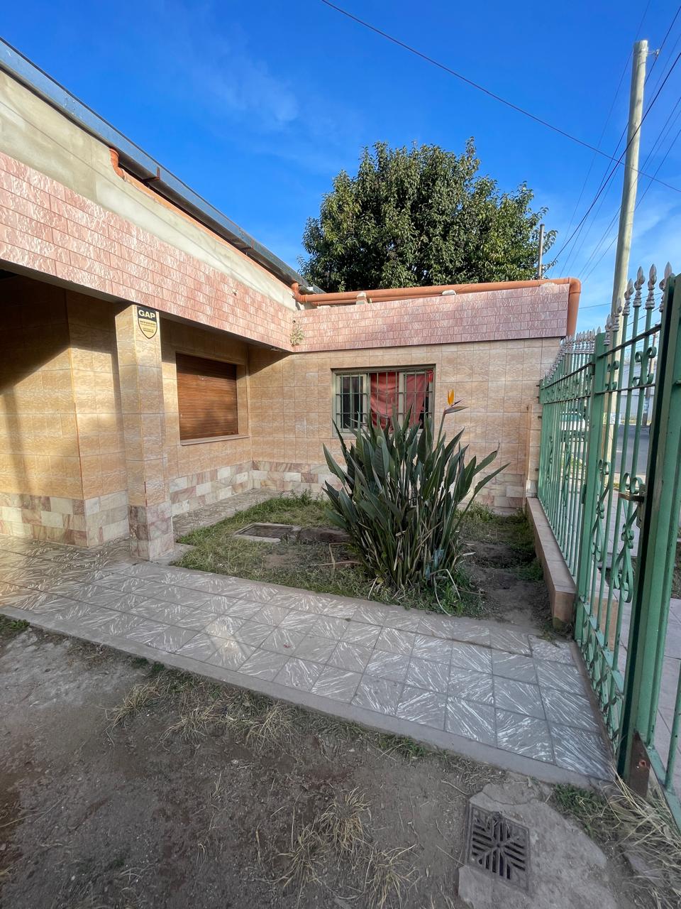 Oportunidad de inversión - Excelente propiedad en Zona sur Sup. 380m2