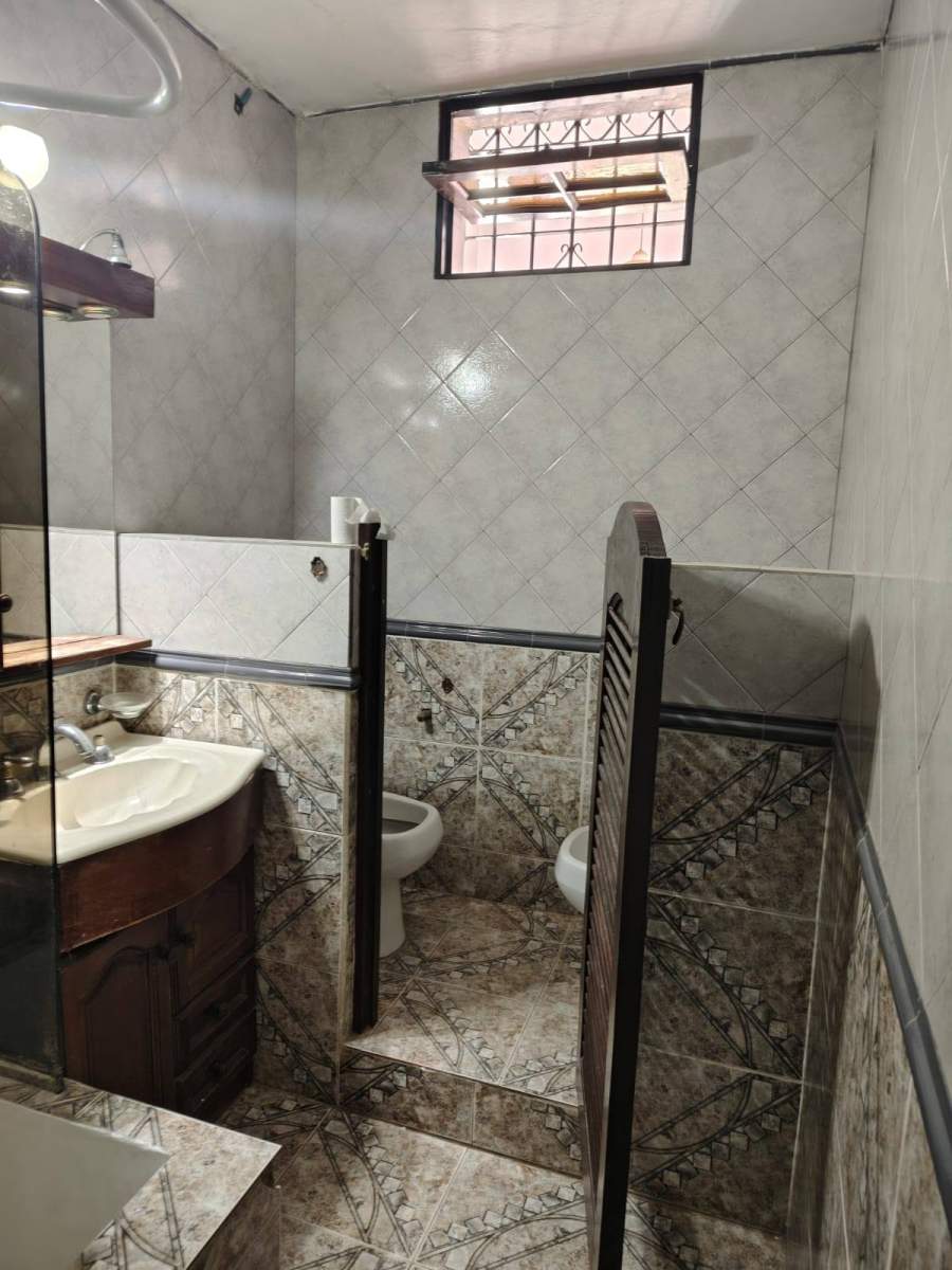 CASA EN ALQUILER EN B ITUZAINGO