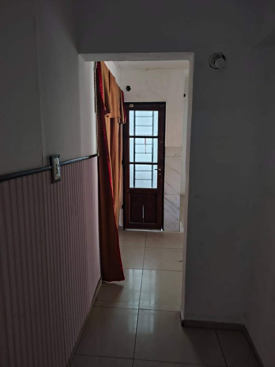 CASA EN ALQUILER EN B ITUZAINGO