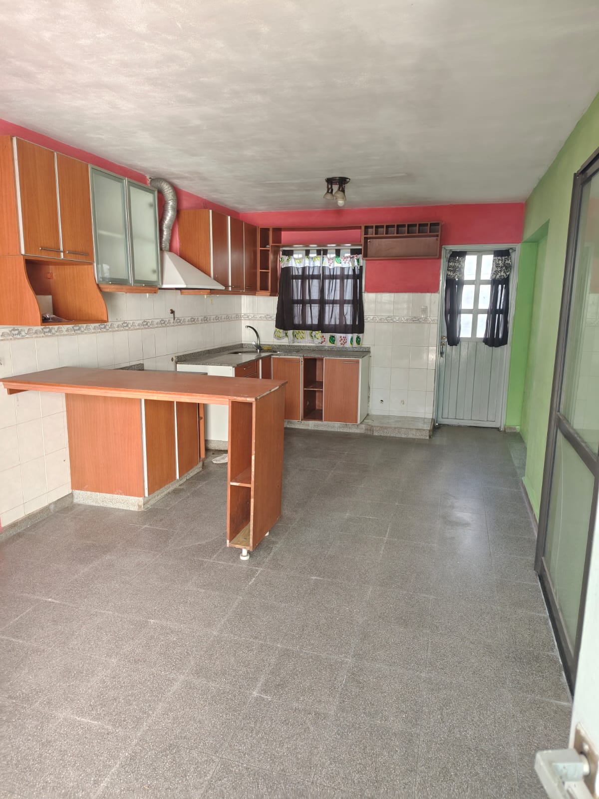 CASA EN ALQUILER EN B SAN JAVIER