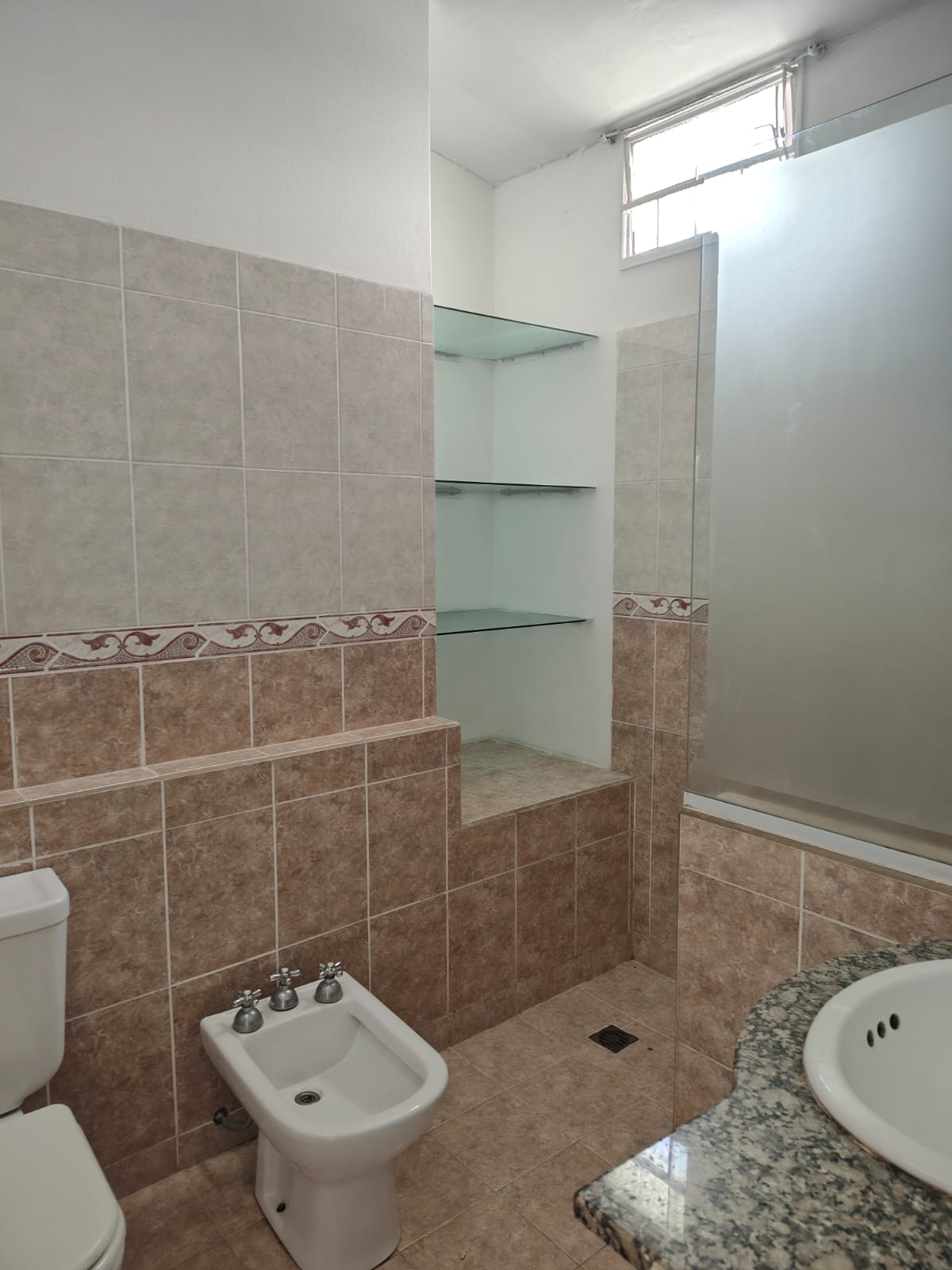 CASA EN ALQUILER EN B SAN JAVIER
