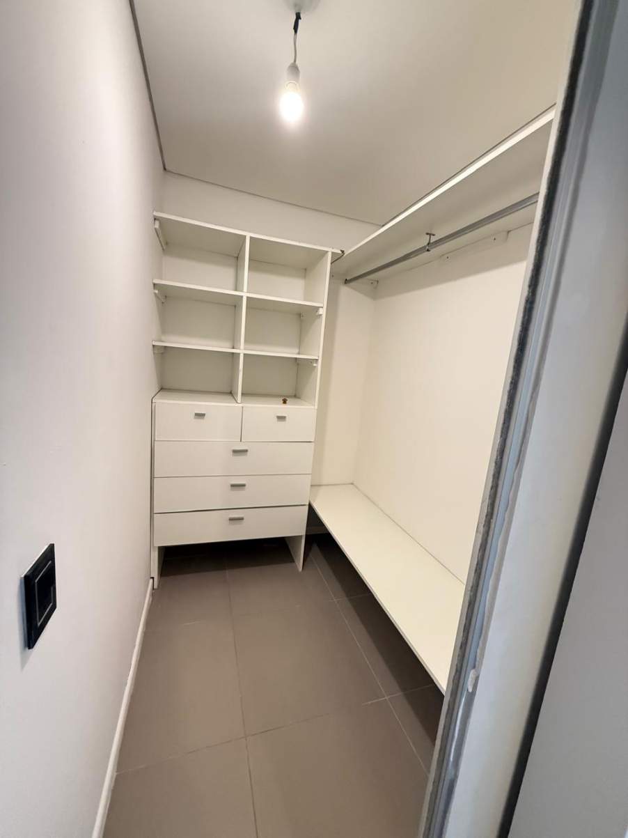 DEPARTAMENTO EN ALQUILER 2 DORM CON BALCON   COMPLEJO OPERA LUXURY