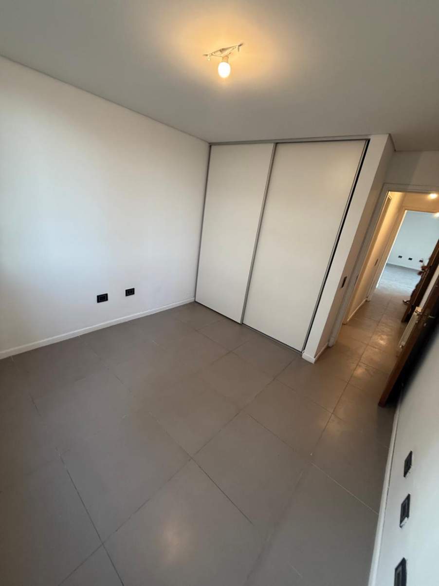 DEPARTAMENTO EN ALQUILER 2 DORM CON BALCON   COMPLEJO OPERA LUXURY