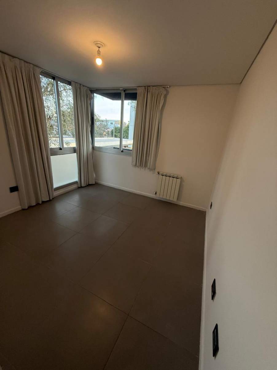 DEPARTAMENTO EN ALQUILER 2 DORM CON BALCON   COMPLEJO OPERA LUXURY