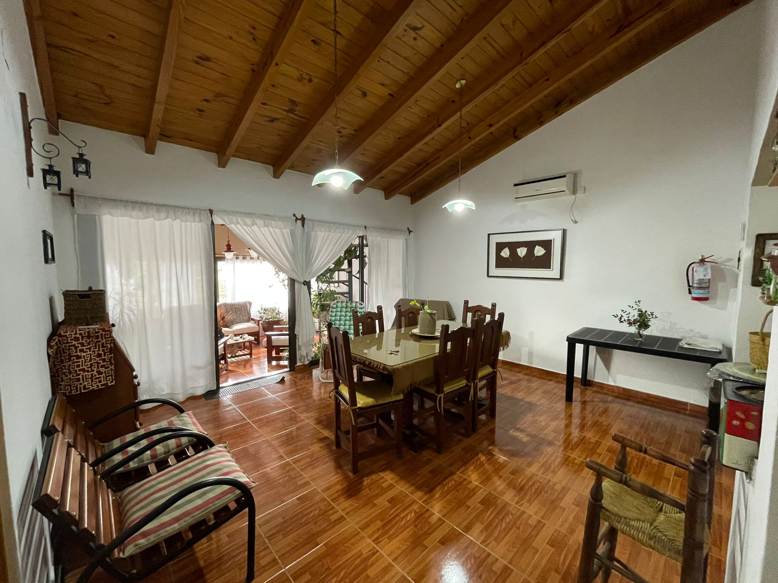 SE VENDE CASA EN PLAYAS DE ORO VILLA CARLOS PAZ