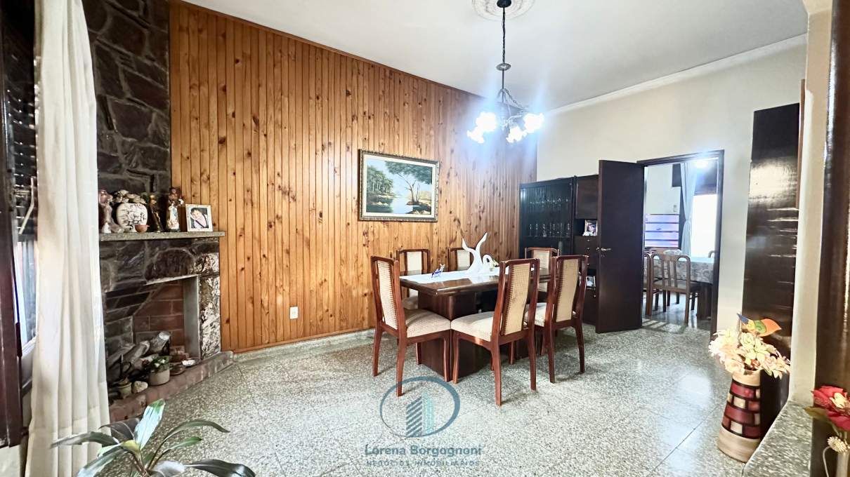 CASA EN VENTA 5D 2B EN ALTA CORDOBA C BALCON Y TERRAZA