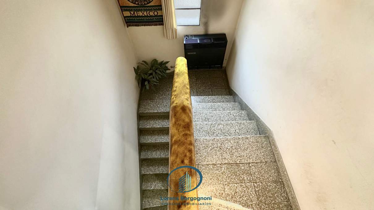 CASA EN VENTA 5D 2B EN ALTA CORDOBA C BALCON Y TERRAZA