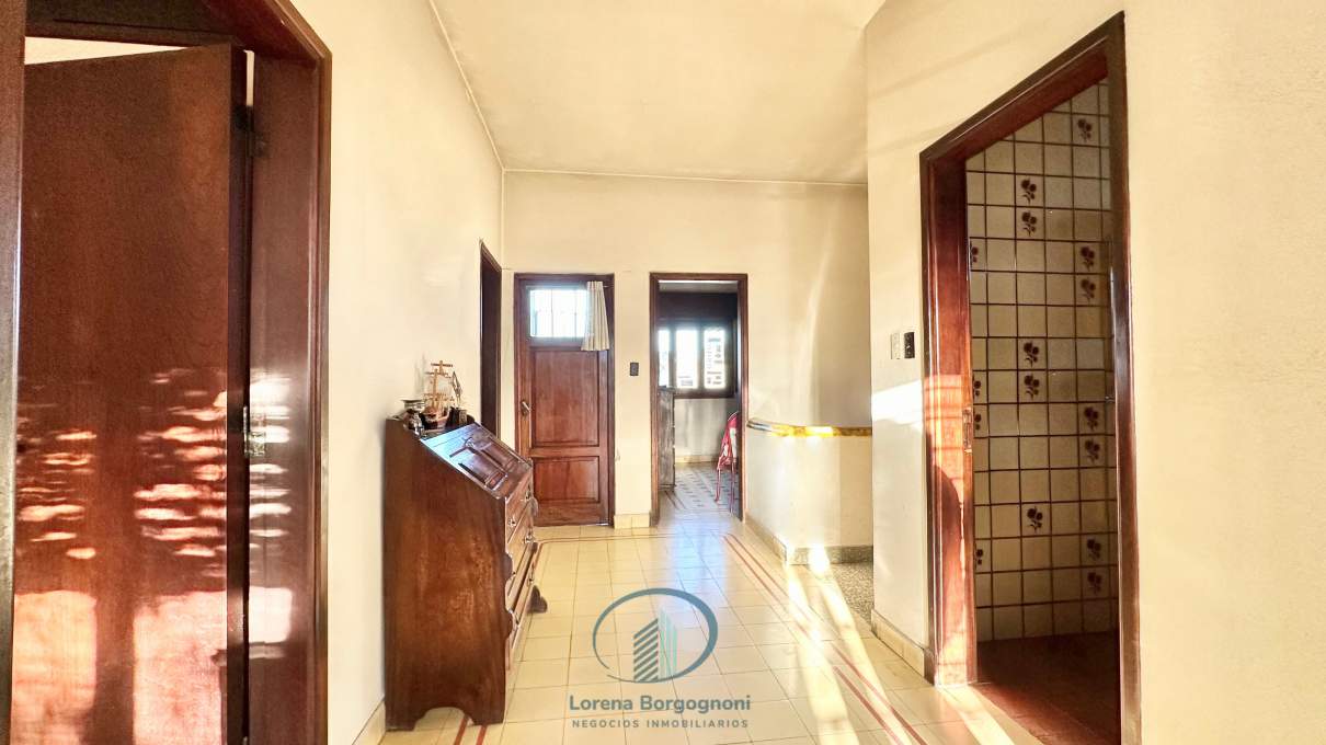 CASA EN VENTA 5D 2B EN ALTA CORDOBA C BALCON Y TERRAZA
