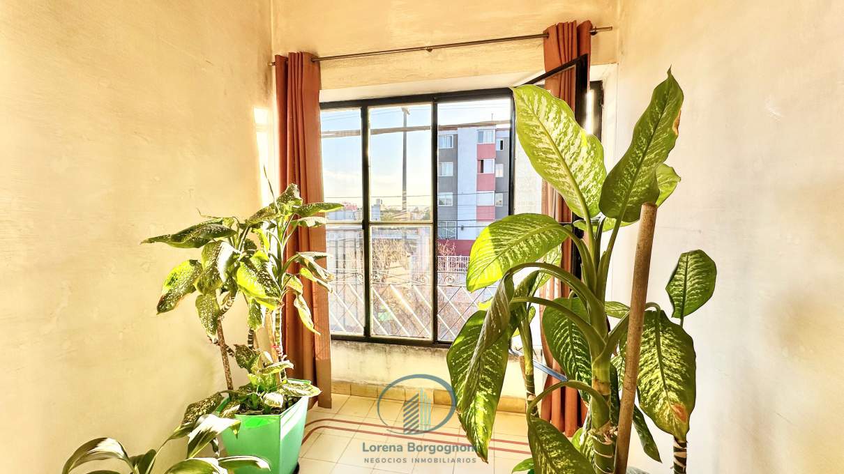 CASA EN VENTA 5D 2B EN ALTA CORDOBA C BALCON Y TERRAZA