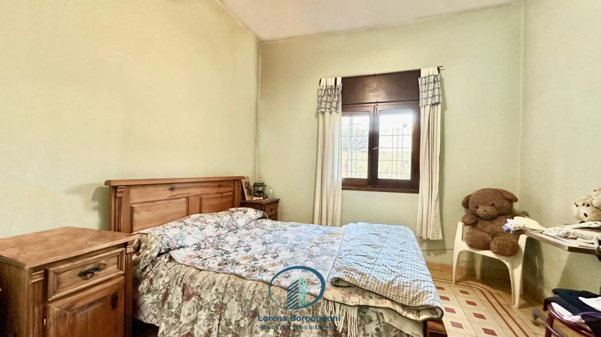 CASA EN VENTA 5D 2B EN ALTA CORDOBA C BALCON Y TERRAZA