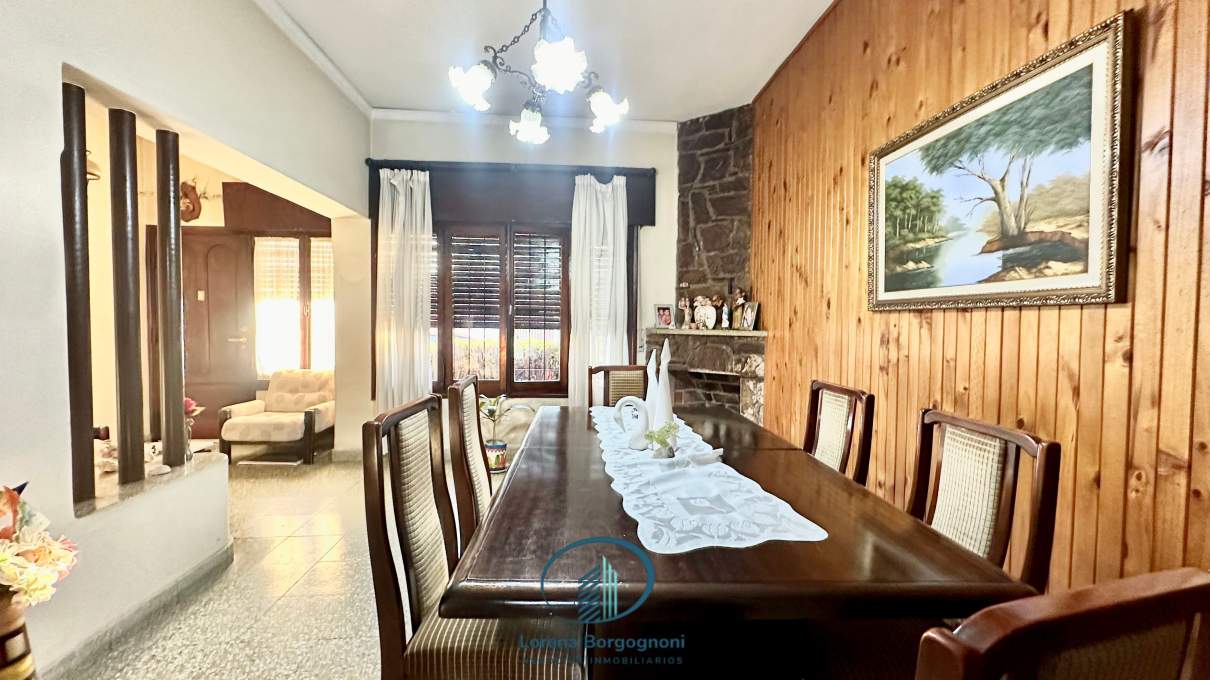 CASA EN VENTA 5D 2B EN ALTA CORDOBA C BALCON Y TERRAZA