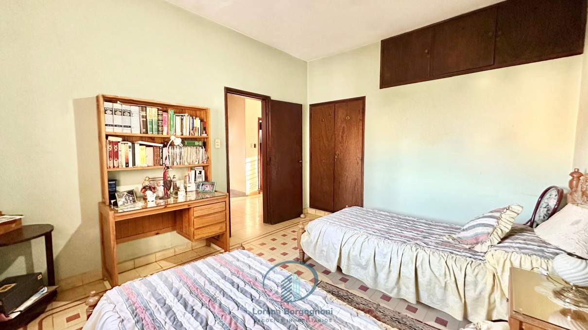 CASA EN VENTA 5D 2B EN ALTA CORDOBA C BALCON Y TERRAZA