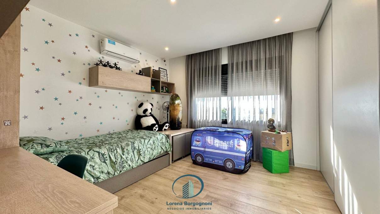 CASA EN VENTA COUNTRY LA CASCADA 3D 4B C PILETA