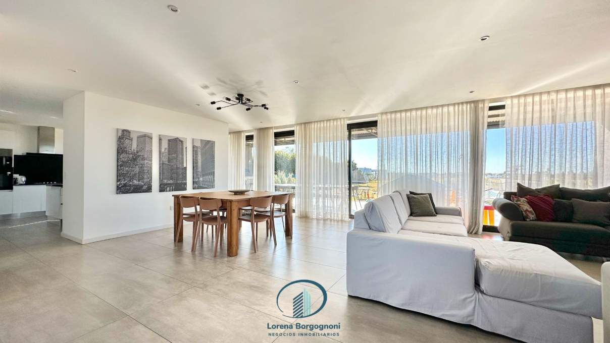 CASA EN VENTA COUNTRY LA CASCADA 3D 4B C PILETA