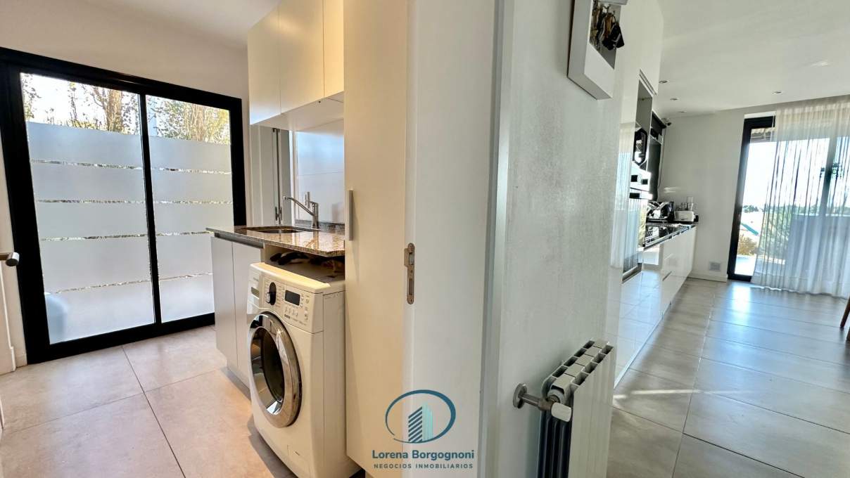 CASA EN VENTA COUNTRY LA CASCADA 3D 4B C PILETA