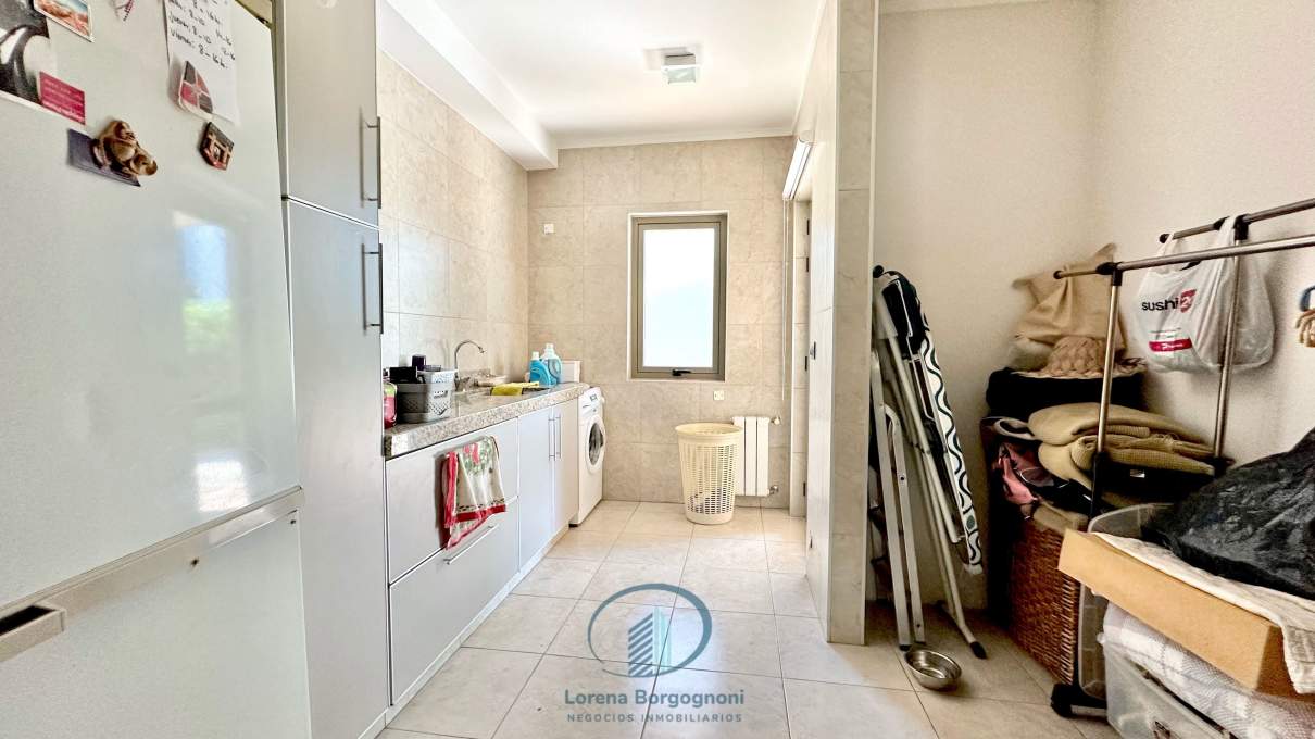 Casa en VENTA en Manantiales Country 3 dormitorios con Pileta y  Quincho