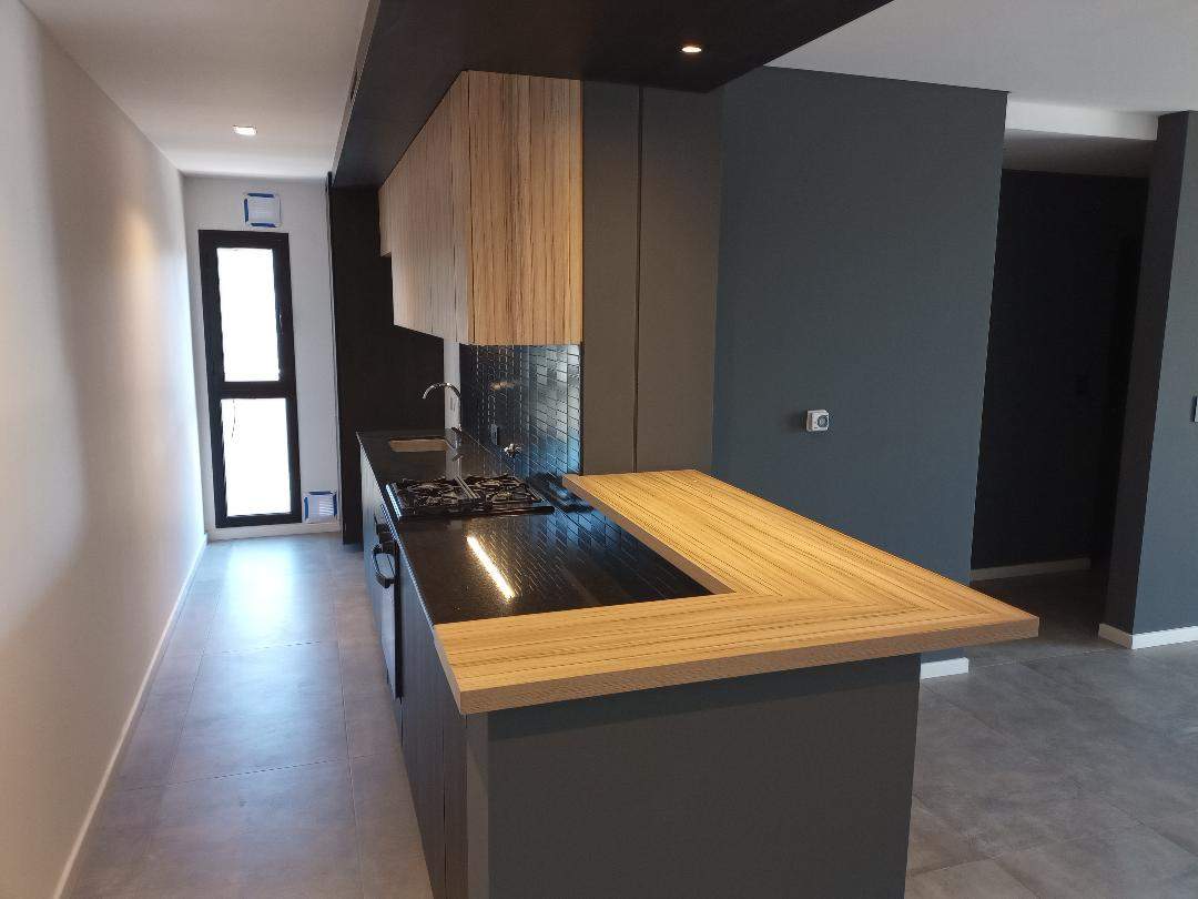 Departamento de Categoría: 1 y 2 Dormitorios con Cochera Subterránea - Financiación y Entrega Inmediata