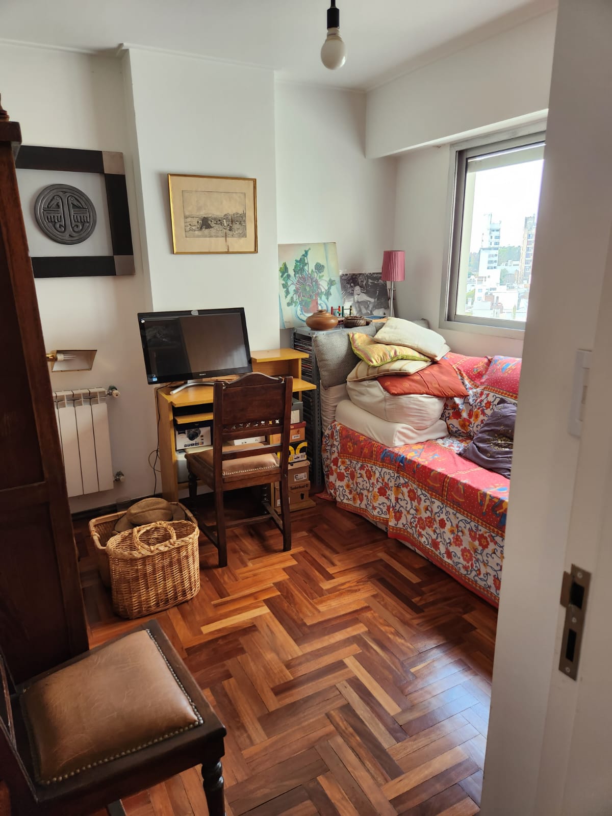 PISO  EN NUEVA CORDOBA 4 DORMITORIOS Y 4 BAÑOS.