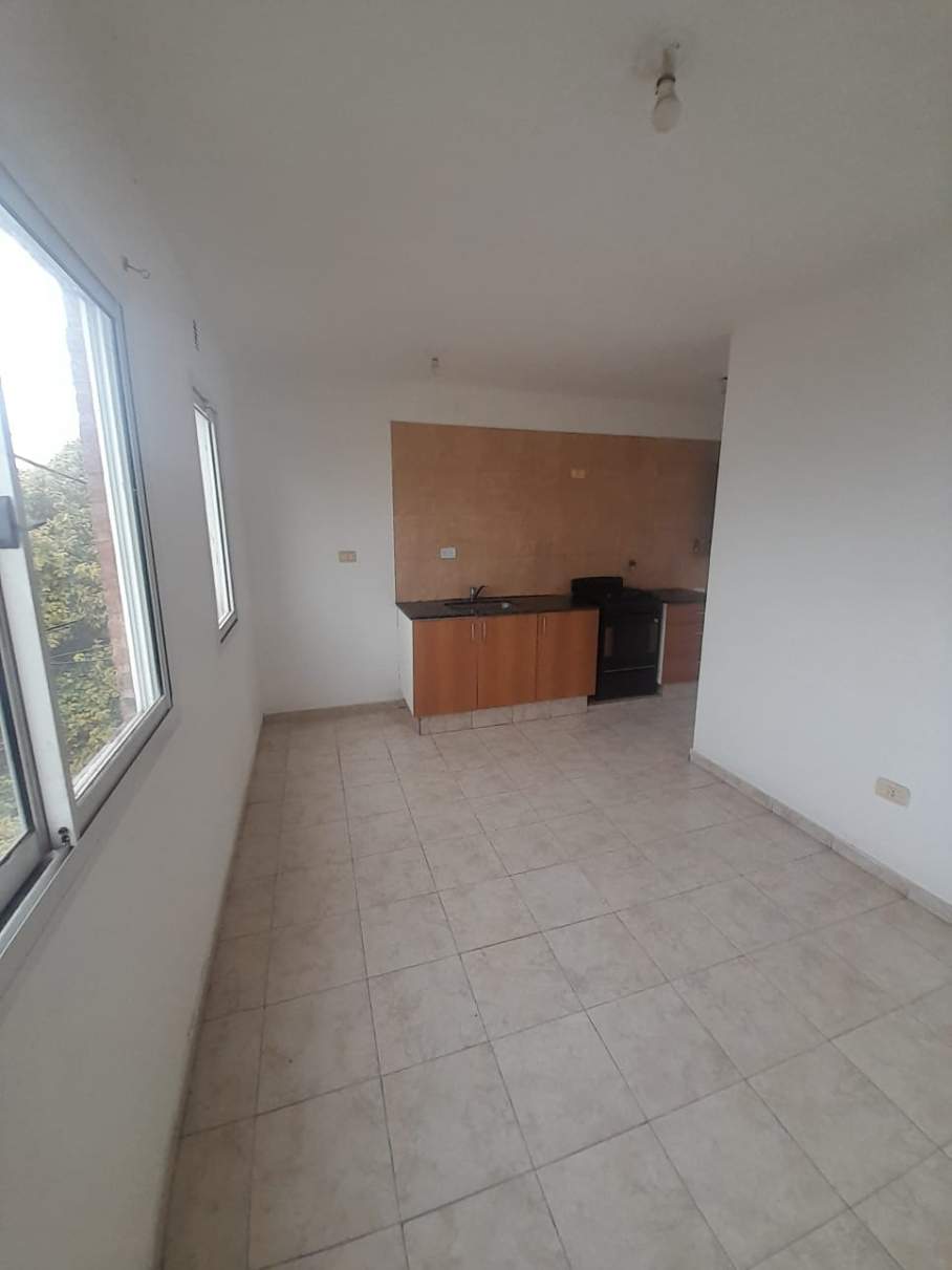 VTA  Lomas de San Martin DPTO 2 dorm  escritorio U$S 59.000