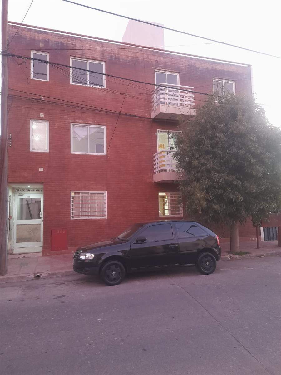 VTA  Lomas de San Martin DPTO 2 dorm  escritorio U$S 59.000