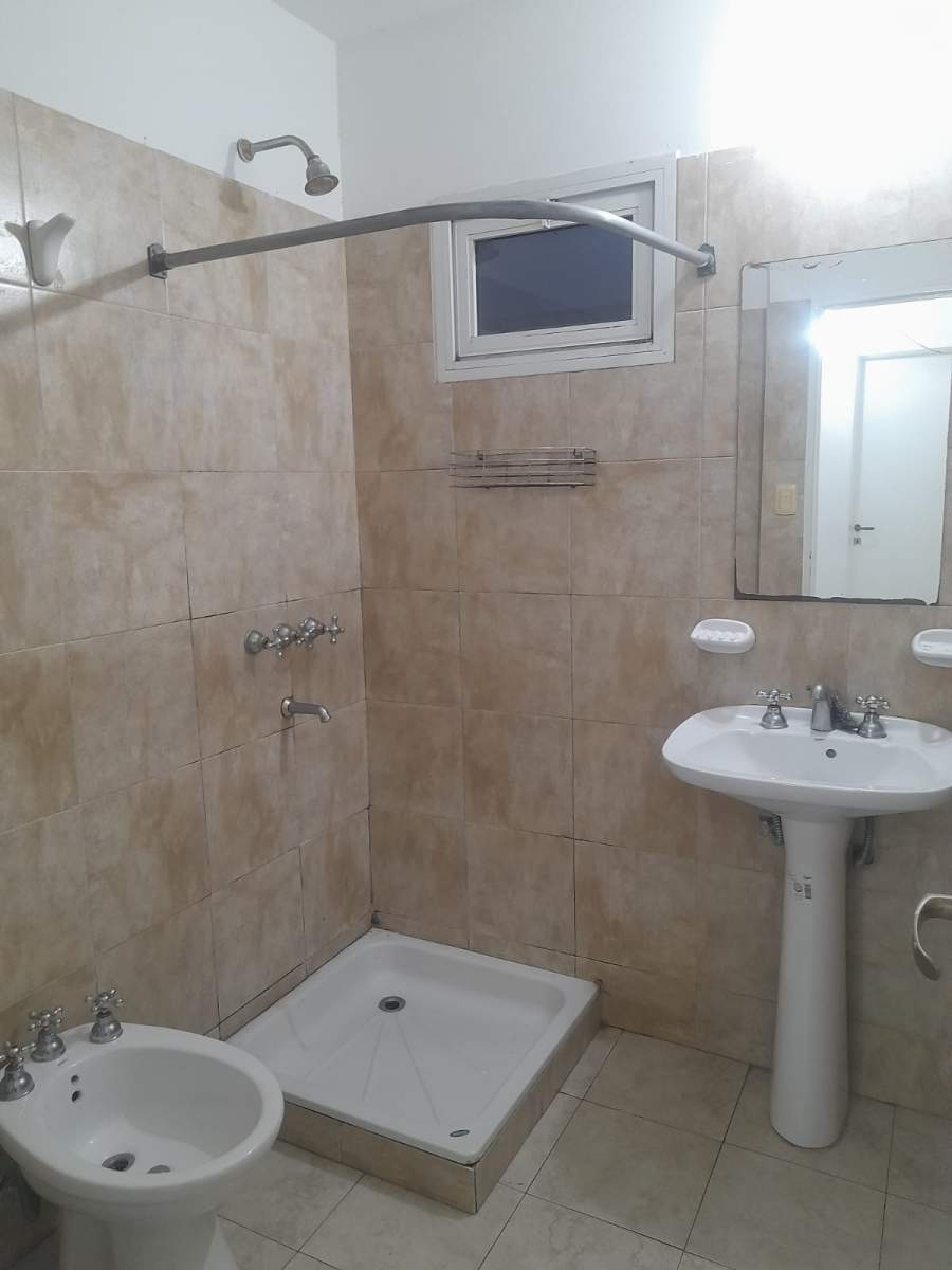 VTA  Lomas de San Martin DPTO 2 dorm  escritorio U$S 59.000