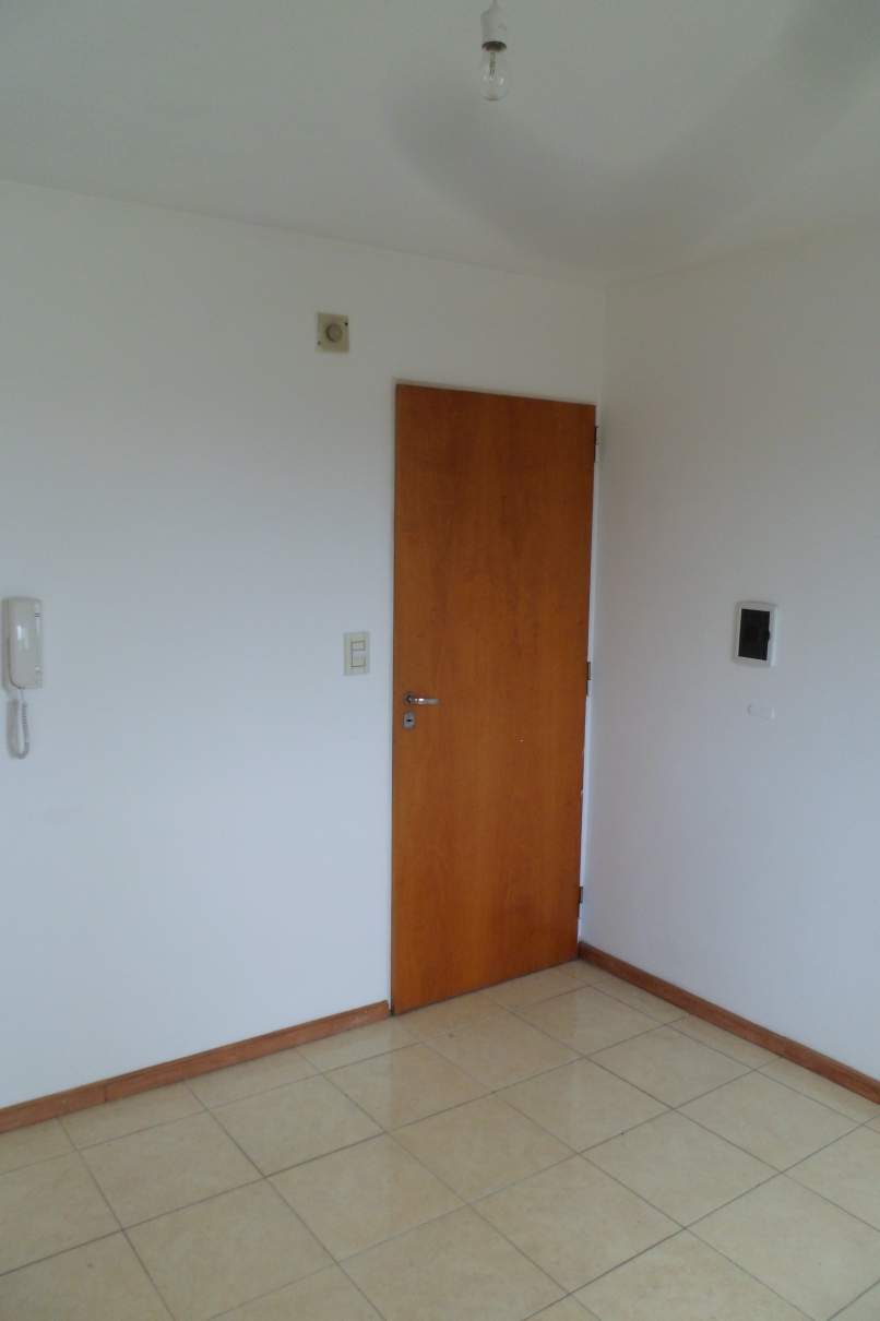 Excelente Departamento! Oportunidad de Inversión...!