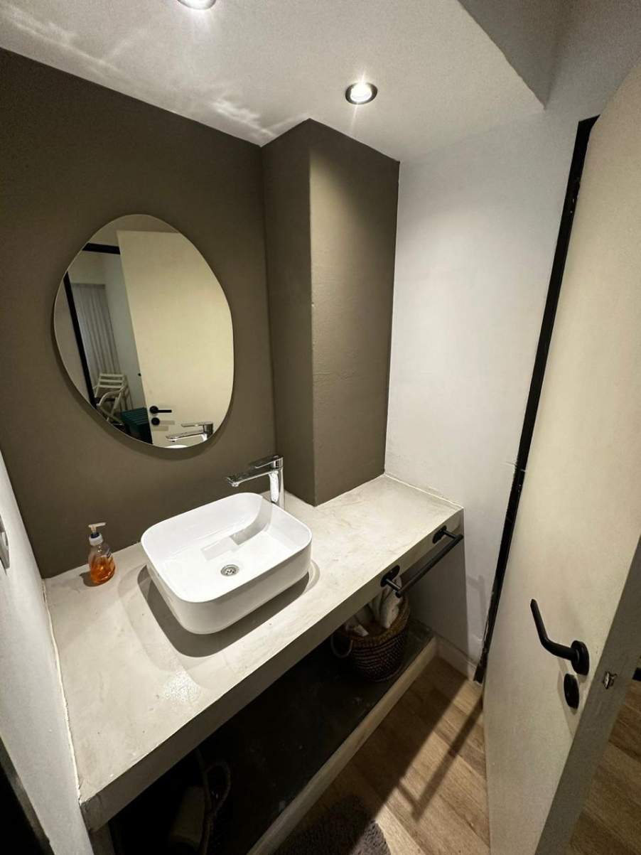 Departamento Amoblado de un dormitorio en Zona Centro. Diseño y Funcionalidad!