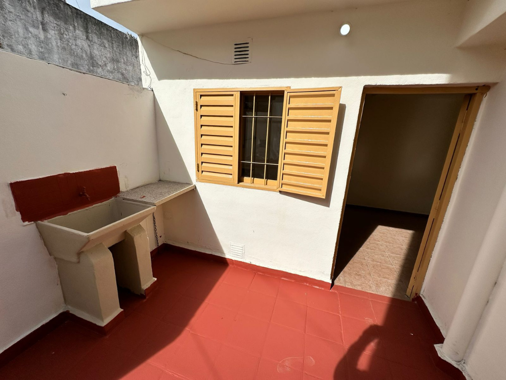 Departamento interno en impecable estado  Villa Revol