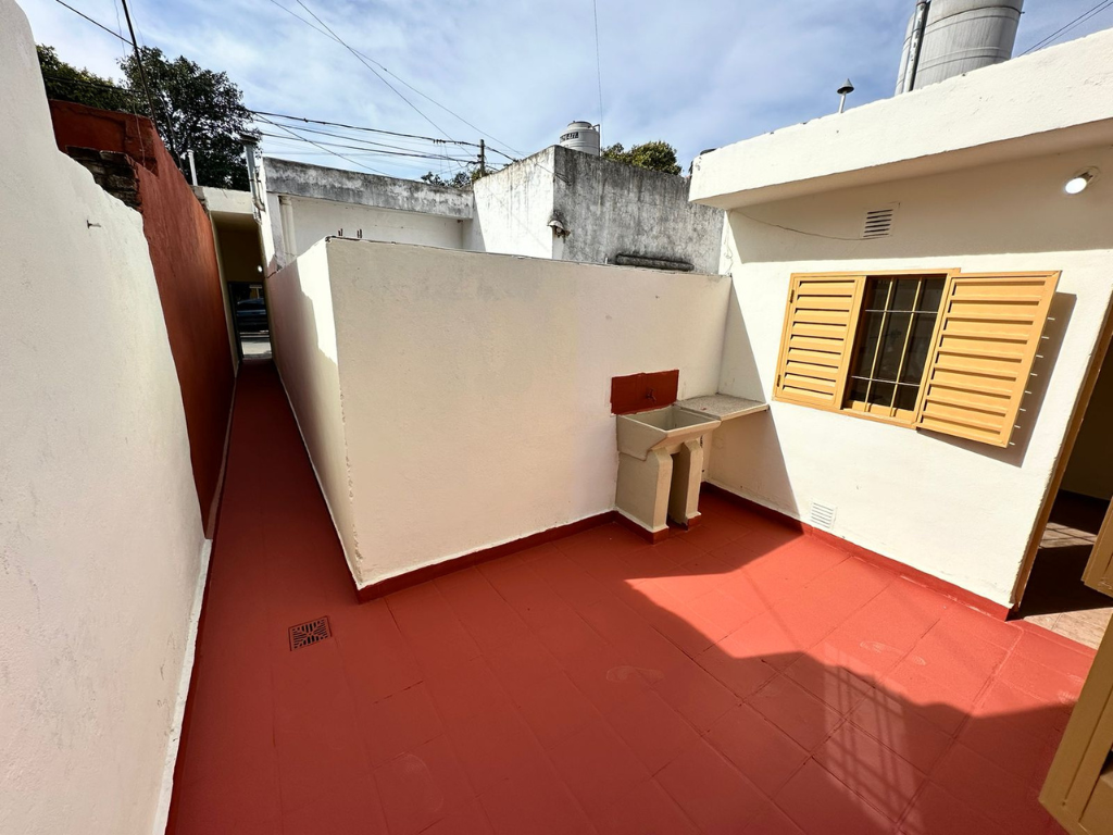 Departamento interno en impecable estado  Villa Revol