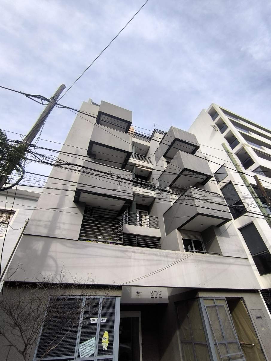 VENTA DEPTO TIPO DUPLEX B ALBERDI 3 DORMITORIOS