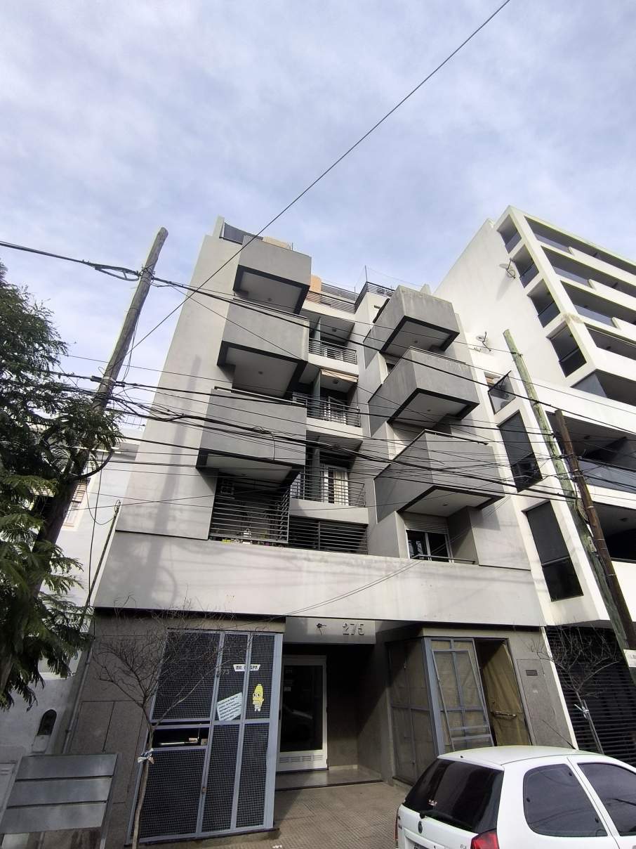 VENTA DEPTO TIPO DUPLEX B ALBERDI 3 DORMITORIOS