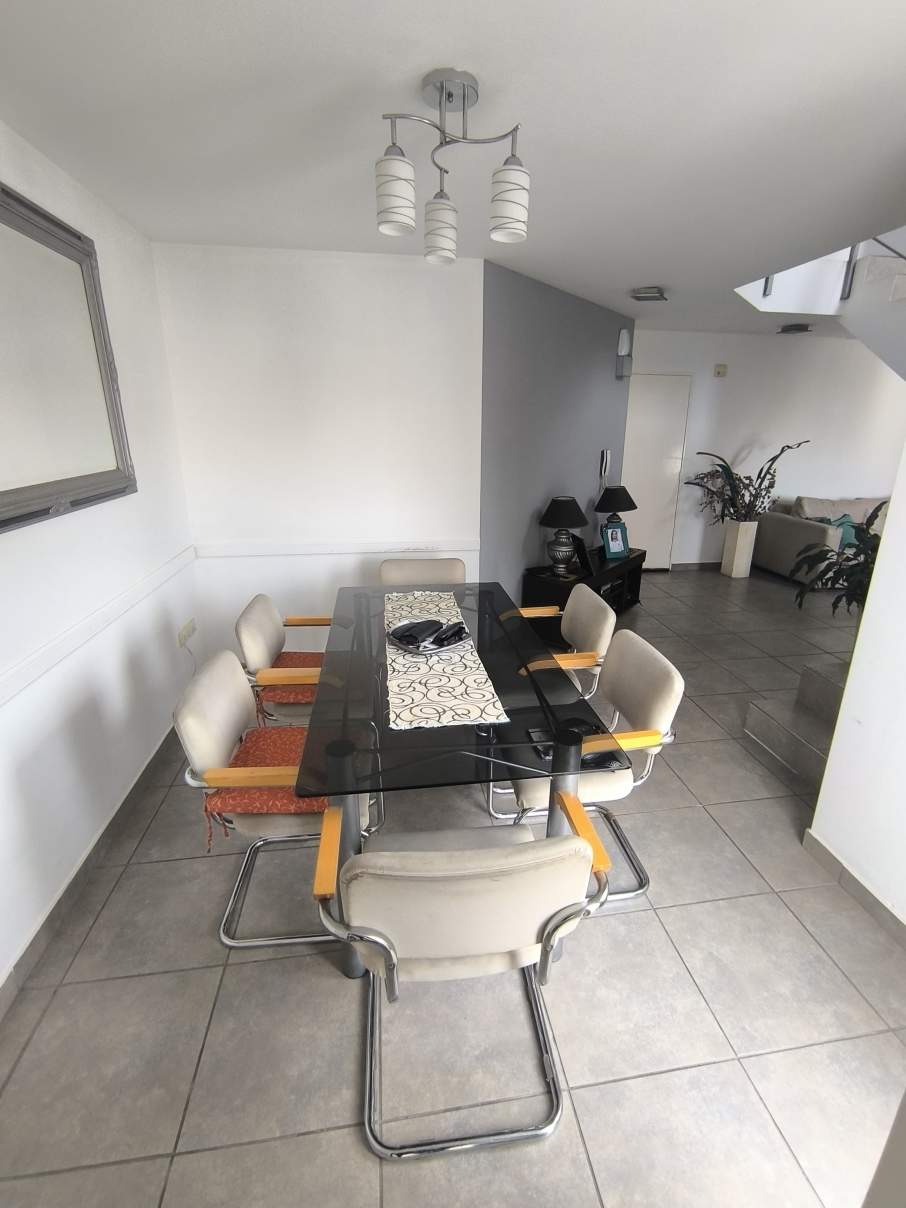 VENTA DEPTO TIPO DUPLEX B ALBERDI 3 DORMITORIOS