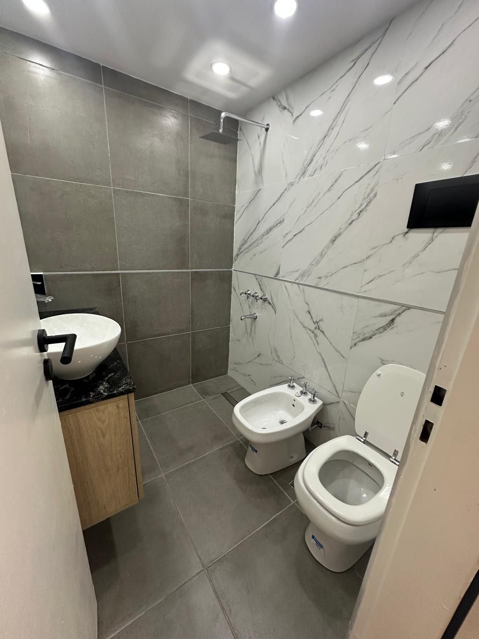 Vendo dpto c1 dorm. B Nueva Córdoba.