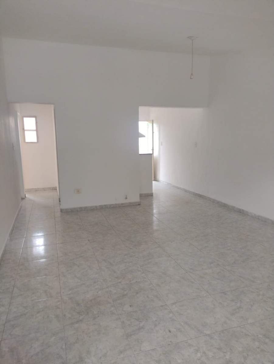 CASA EN ALQUILER EN CALLE PUBLICA 1 6828 CASA 27 HORIZONTE B LILI BENITEZ QUINTAS II  LOS BOULEVARES