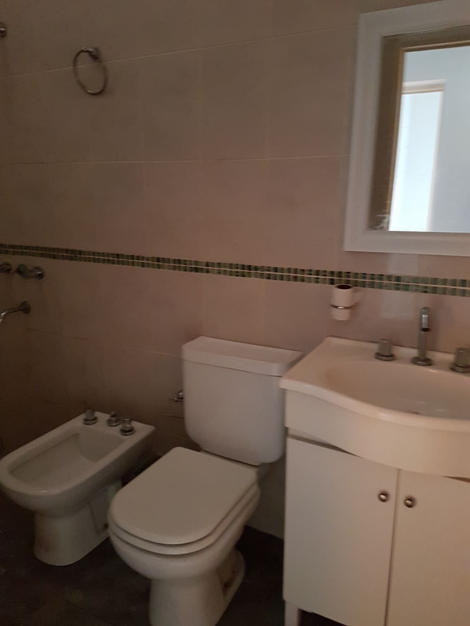 CASA EN ALQUILER EN CALLE PUBLICA 1 6828 CASA 27 HORIZONTE B LILI BENITEZ QUINTAS II  LOS BOULEVARES