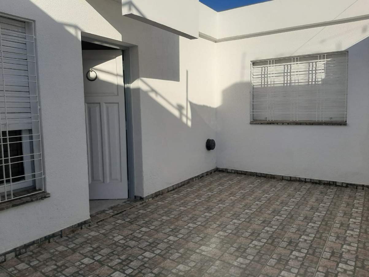 CASA INTERNA EN ALQUILER