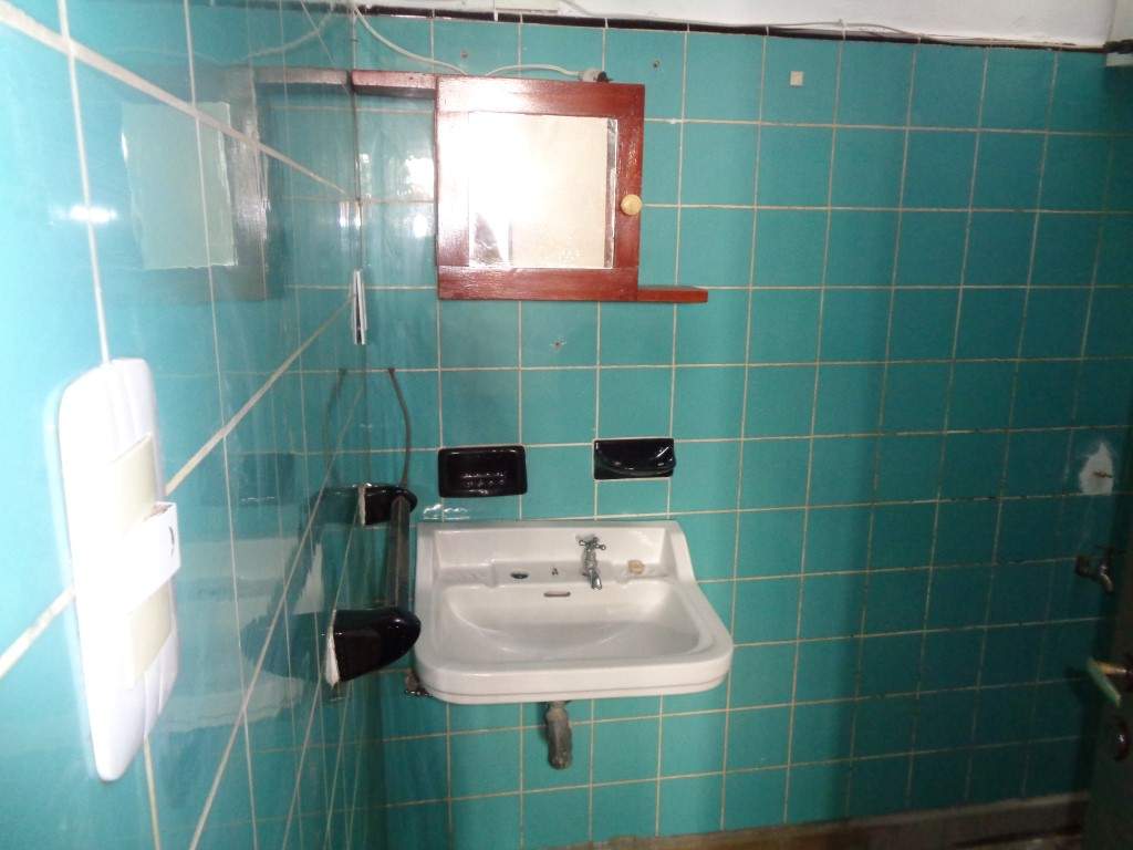 Barrio Villa Cabrera - Departamento Externo de 1 Dormitorio, Amplio y Luminoso con Patio de Uso Exclusivo, Impuestos Bajos y Sin Expensas
