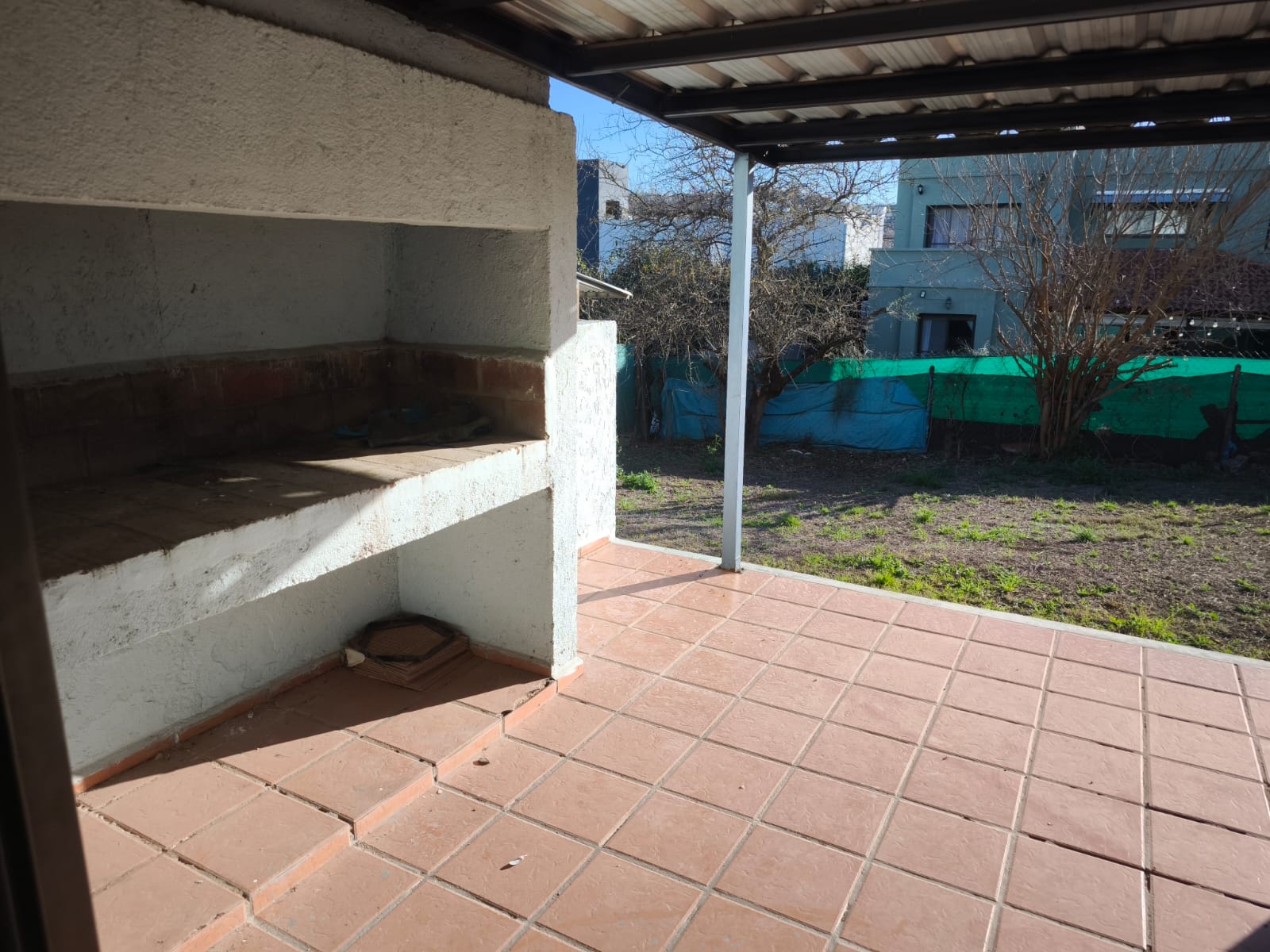 Casa. 2 dorm. 2 baños. Vista a las sierras. La Estanzuela (La Calera)