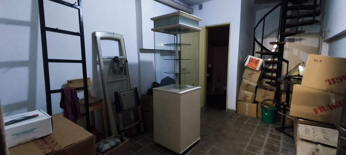 Local en venta Galería Planeta  excelente ubicación!