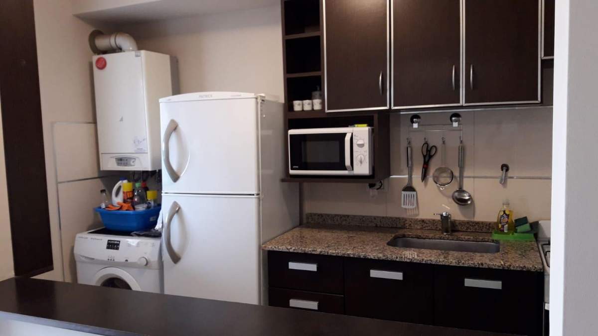 ALQUILER DEPARTAMENTO 2 DORMITORIOS 1 BAÑO ALTO VILLA SOL AMENITIES COCHERA